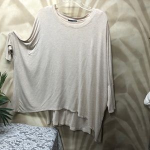 Chelsea & Theodore Over sized top